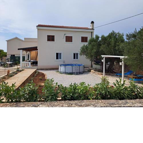 Rosse Apartmani Šolta