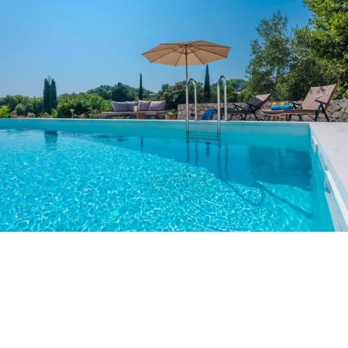 Rougemarin Heritage House with private pool