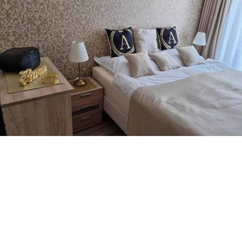 Royal Adela Luxury Apartment, Podhájska 992