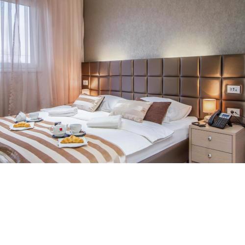 Royal Airport Hotel