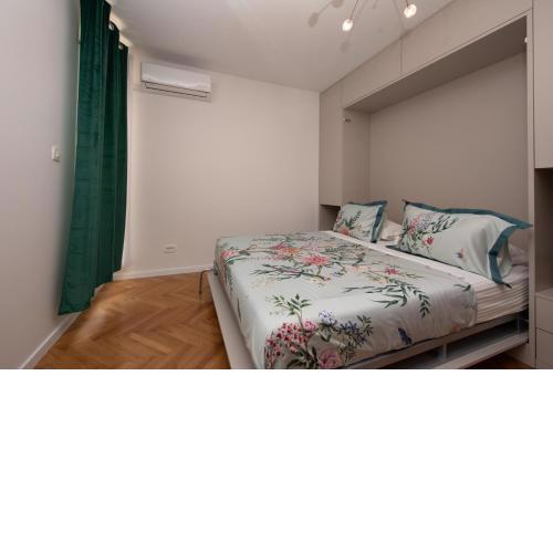 ROYAL ELEGANCE APARTMAN SPLIT