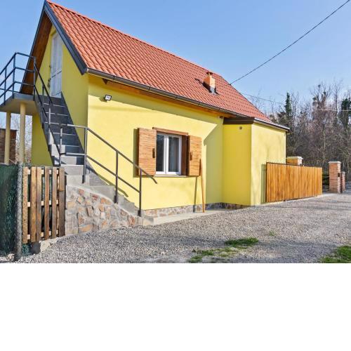 Rustic Holiday Home in Donja Stubica with Terrace