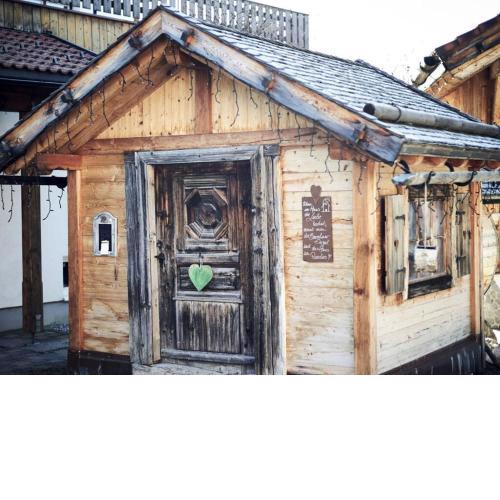 Rustic holiday home with sauna