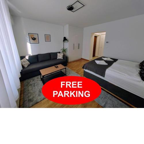 S15 Studio Apartment FREE PARKING