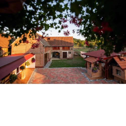 Salaš 318 - B&B Farm Experience