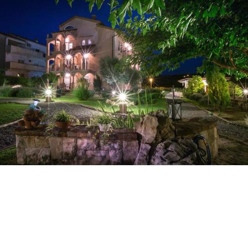 Šanić Apartments 543/a