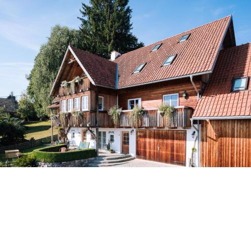 SCHILCHERLANDLEBEN - Langegg