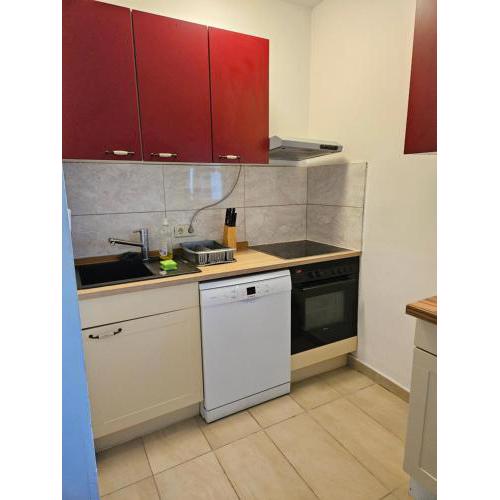Schöne 2 zwei Zimmer Wohnung
