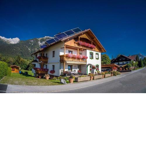 Schöne Ferienwohnung mit Südostbalkon