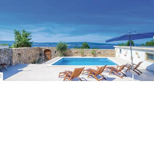 Schwarz pool house