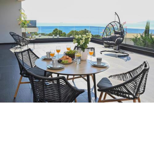Sea View Deluxe Apartment