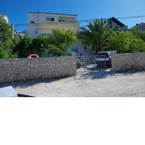Seaside apartment Ražanj