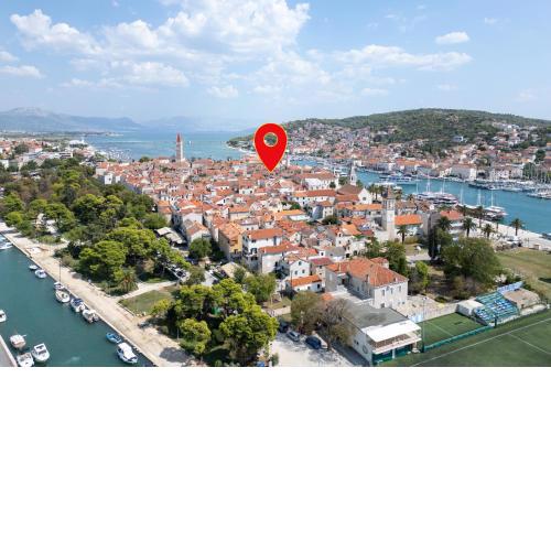 Seaside holiday house Trogir - 23608