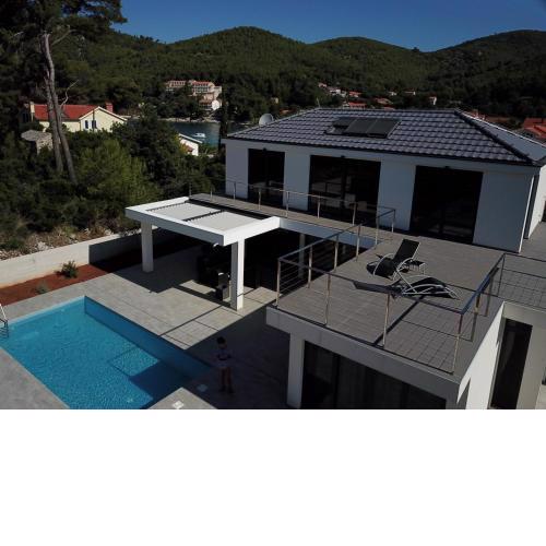 Seaside villa at Prizba