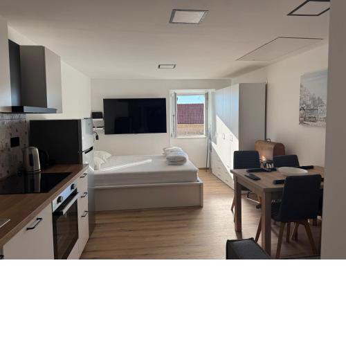 Seaview Apartment for 2