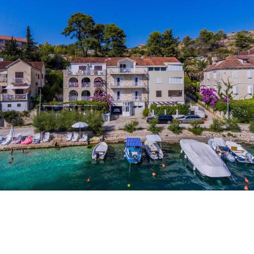 Seaview apartments
