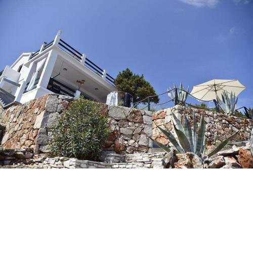 Secluded fisherman's cottage Cove Zecja, Hvar - 13858