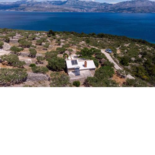 Secluded holiday house Cove Vela Lozna, Brac - 16179