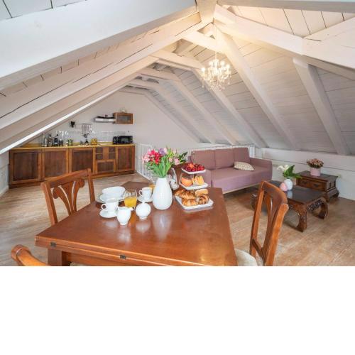 Secret Apartments - Two Bedroom Apartment with City View