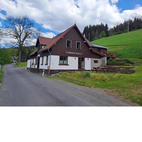 Sedmikráska