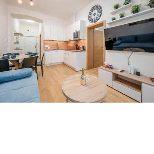 Seifertova Apartments by Willstay