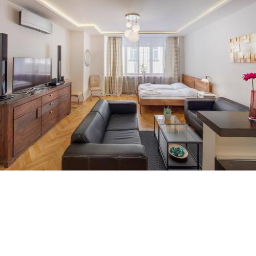 Selinor Old Town Apartments