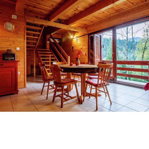 Serene holiday home in Dolu with private garden