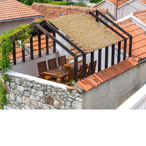 Shisha Stone House