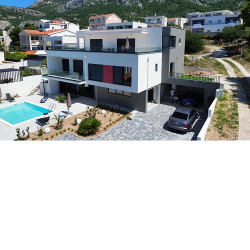 Silva Maris Apartments