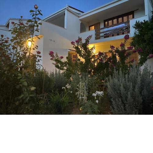 Six bedroom Holiday home Matea
