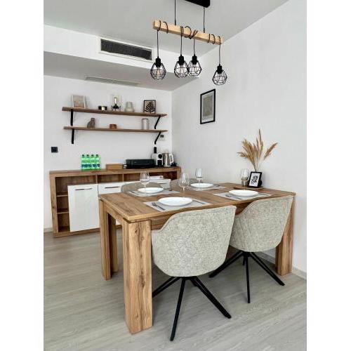 SKAU Piano Family & Business Apartment Free parking