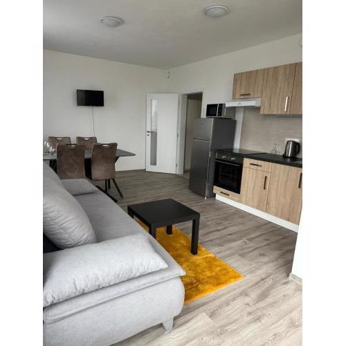 Sky Apartments 506
