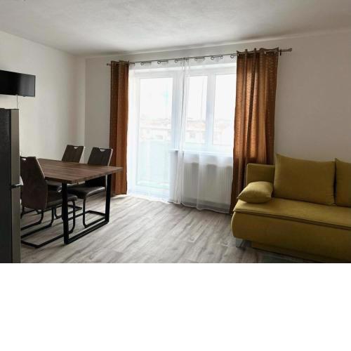 Sky Apartments 512