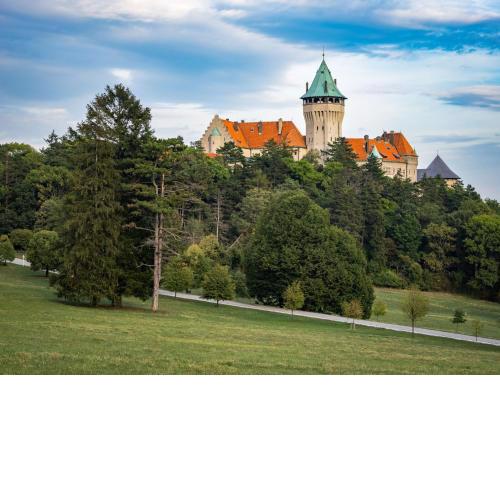 Smolenický zámok