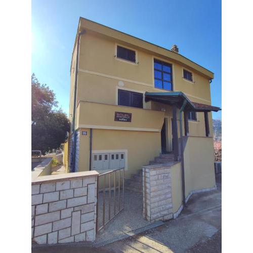Soleil Apartmanok Baska