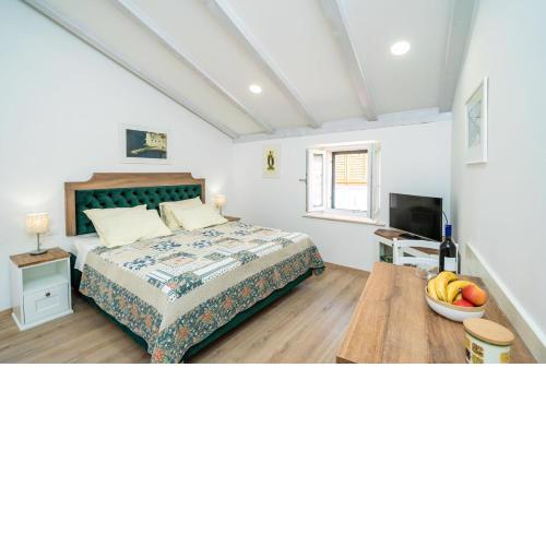 Solis Rooms Old Town