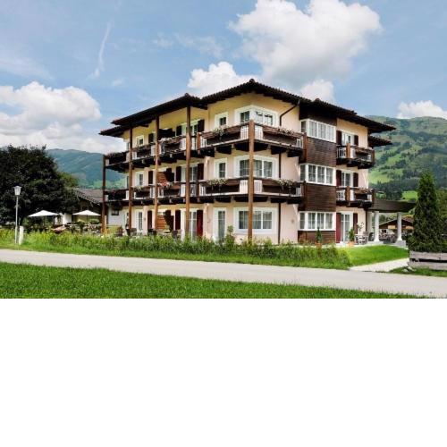 Sonnblick Apartments und Zimmer - Nationalpark Sommercard inklusive