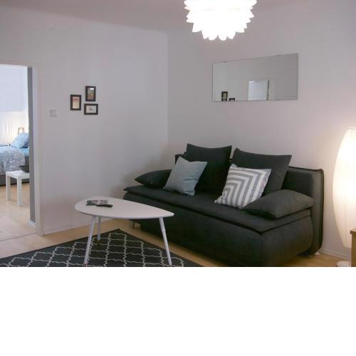 Spacious 2Rooms in the Center