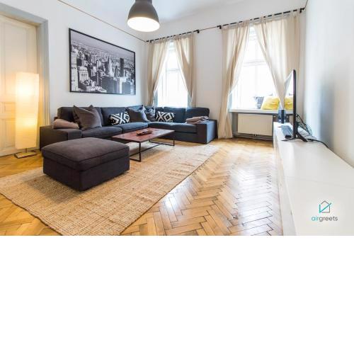 SPACIOUS AND EXTRAORDINARY VIENNA APARTMENT