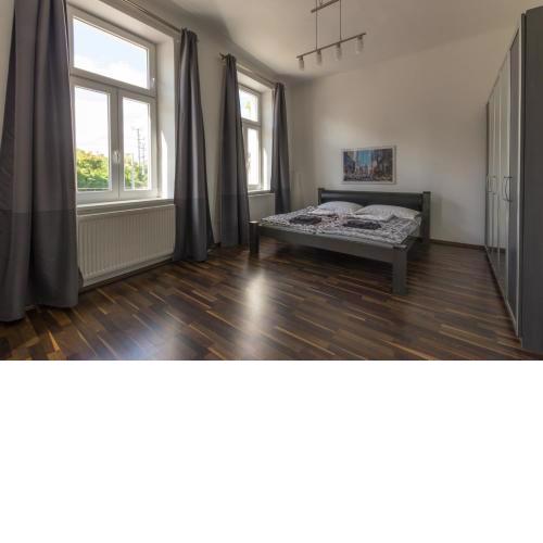 Spacious Apartment in Center with Terrace