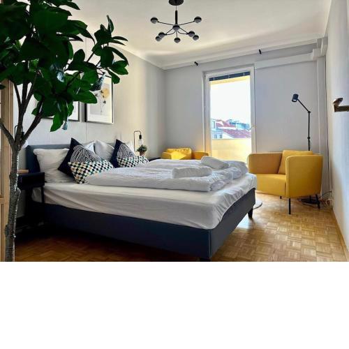 Spacious Apartment with Balcony close to Wiener Riesenrad