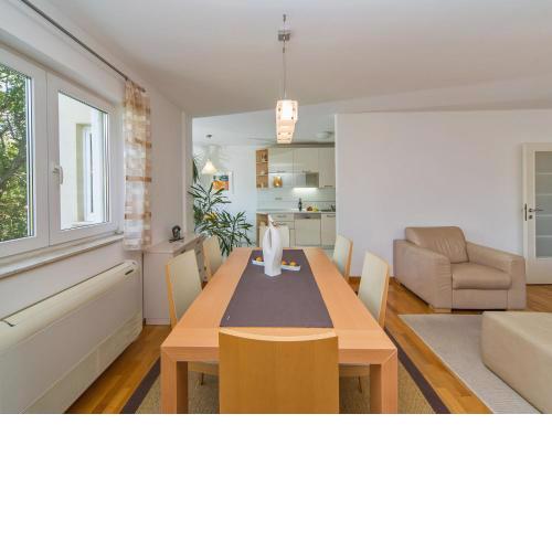 Spacious apartment with private garage