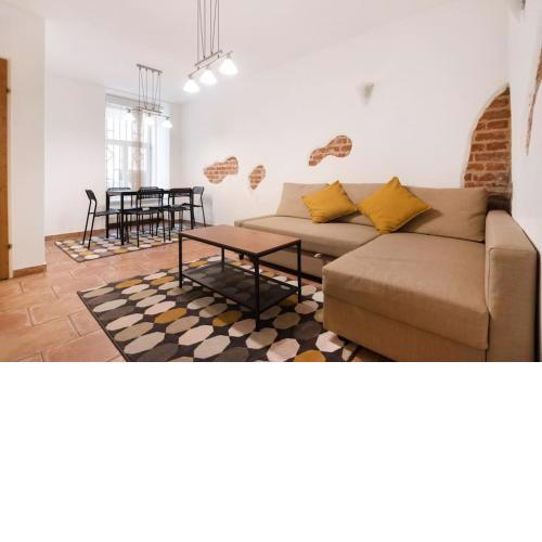 Spacious central apartment