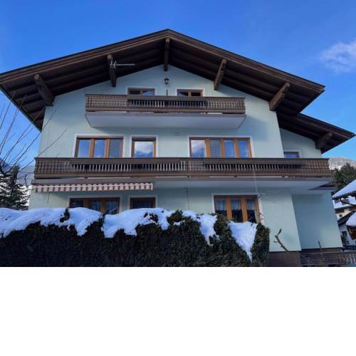 Spacious holiday home in Niedernsill
