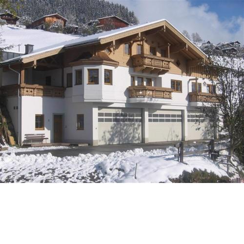 Spacious Villa with Sauna