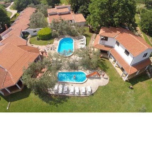 Splendid Poreč Holiday Home with Swimming Pool