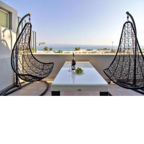 Split Znjan Sea View Apartment 2&2 guest