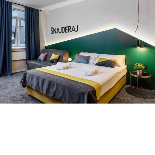 Stay Swanky Hostel