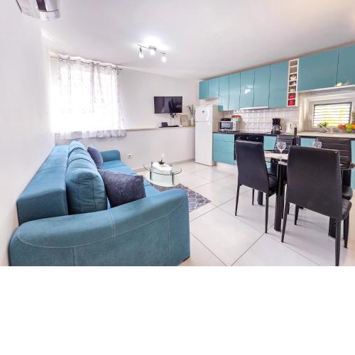 Stone House Varos Apartments