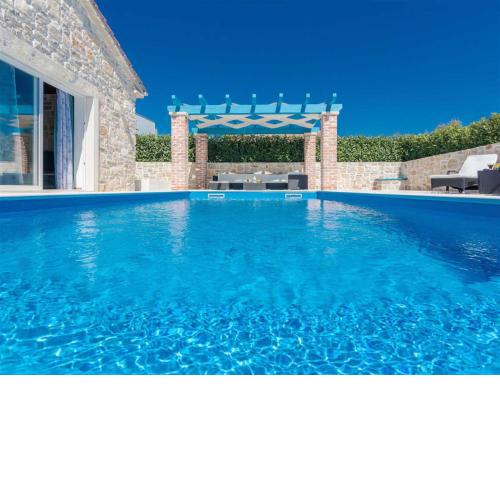 Stone Villa Gelosia Rustica with pool